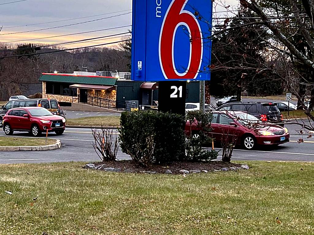 Motel 6 Bethel (Bethel) 