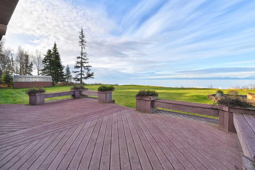 Kenai Vacation Rental with Volcano and Glacier Views!